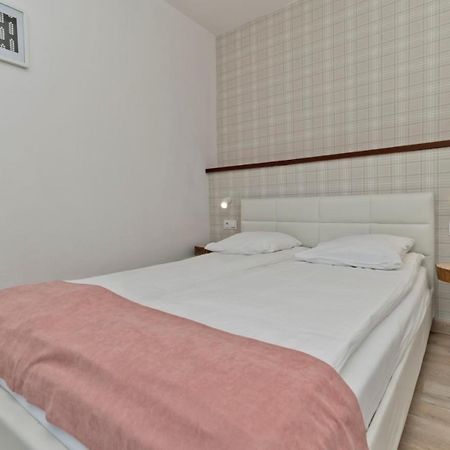 Pokoje Goscinne Matiz Карвіа Екстер'єр фото
